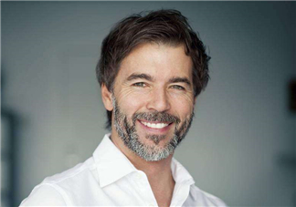 尿頻可以爬山嗎？尿頻可以多喝水嗎？