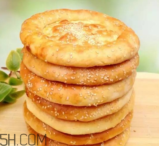 馕有營(yíng)養(yǎng)嗎？維族人吃馕為啥要分開(kāi)吃