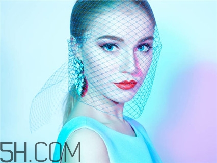 隆胸可以看出來嗎？隆胸可以懷孕生孩子嗎？