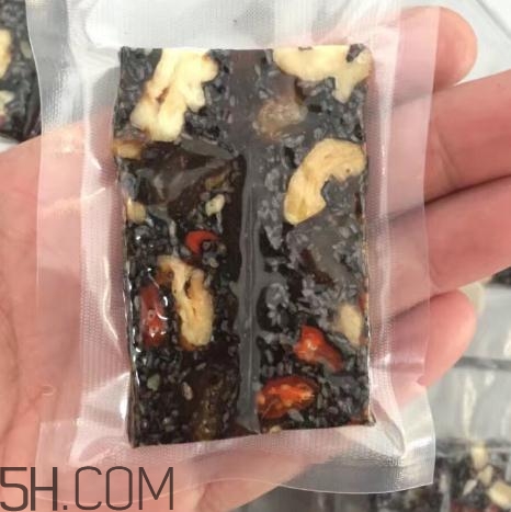 東阿阿膠可以空腹吃嗎？東阿阿膠吃了會(huì)發(fā)胖嗎？