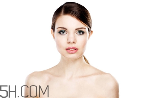 隆胸是男醫(yī)生嗎？隆胸會(huì)有后遺癥嗎？