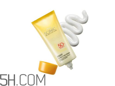 秋天怎么選擇防曬霜好？防曬霜和隔離霜的相同點