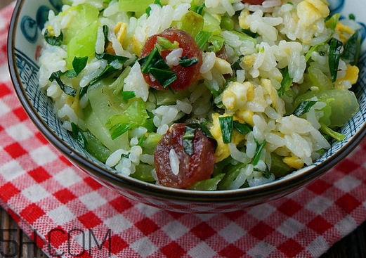 芥菜吃多了會怎么樣_芥菜吃多了有什么危害 芥菜吃多了會怎么樣_芥菜吃多了有什么危害