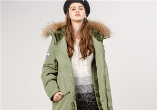 moussy的衣服怎么樣？moussy的外套很大嗎？