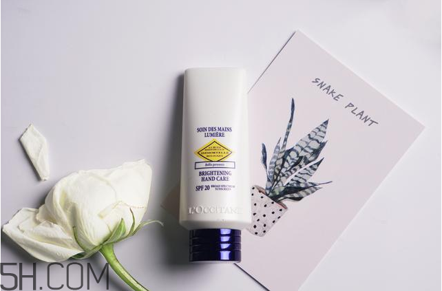 護手霜干了用什么稀釋 稀釋護手霜的技巧 護手霜干了用什么稀釋 稀釋護手霜的技巧