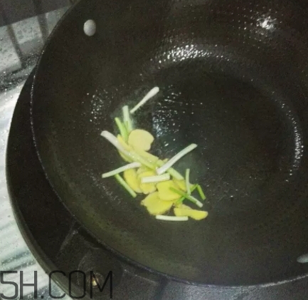 冬蟹蒸多長(zhǎng)時(shí)間？怎么蒸冬蟹