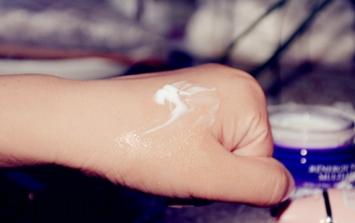 蘭蔻晚霜適合什么年齡的女孩用？蘭蔻晚霜適合什么年齡