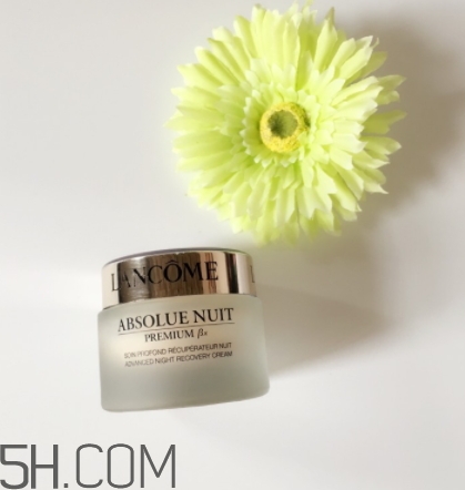 蘭蔻晚霜適合什么年齡的女孩用？蘭蔻晚霜適合什么年齡