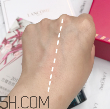 蘭蔻美容液多少錢_蘭蔻美容液功效 蘭蔻美容液多少錢_蘭蔻美容液功效