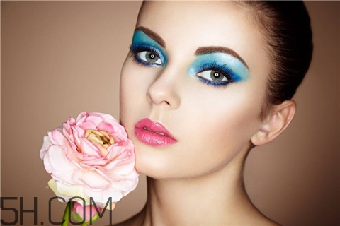 烤瓷牙會變黑嗎？烤瓷牙會變色嗎？