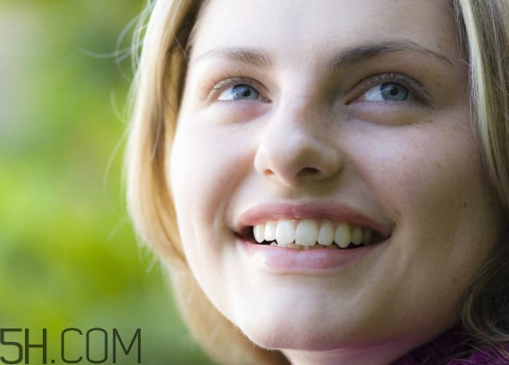 云南白藥牙膏為什么這么貴？云南白藥牙膏含氟多嗎？