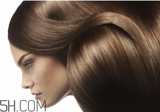 護(hù)發(fā)素一周用幾次合適？使用護(hù)發(fā)素的注意事項