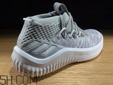 adidas dame 4利拉德母校配色實(shí)物什么樣？