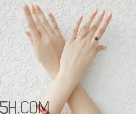 護(hù)手霜保質(zhì)期一般多久 護(hù)手霜保質(zhì)期多久 護(hù)手霜保質(zhì)期一般多久 護(hù)手霜保質(zhì)期多久