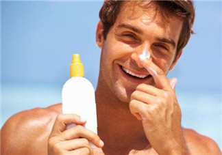 男士防曬霜有什么用？防曬噴霧的使用步驟