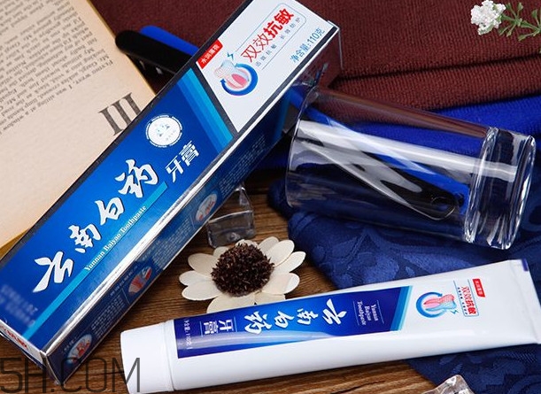 云南白藥牙膏為什么這么貴？云南白藥牙膏含氟多嗎？