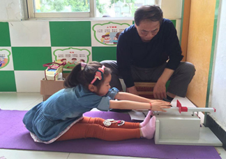 坐位體前屈滿分多少？坐位體前屈摸不到腳怎么辦