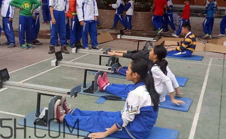 坐位體前屈可以減肥嗎？坐位體前屈能瘦腿嗎