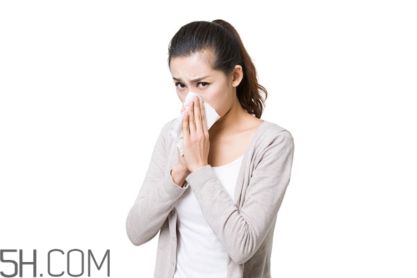 晚上睡覺鼻子不通氣是什么原因導致的 晚上睡覺鼻子不通氣是什么原因導致的