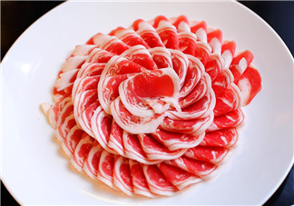 涮羊肉哪個(gè)部位最好吃？涮羊肉都有什么菜？