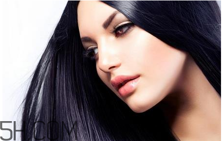 油性發(fā)質(zhì)用什么護(hù)發(fā)素？水療素和護(hù)發(fā)素的區(qū)別