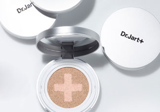 蒂佳婷十字氣墊bb霜色號(hào)_試色圖