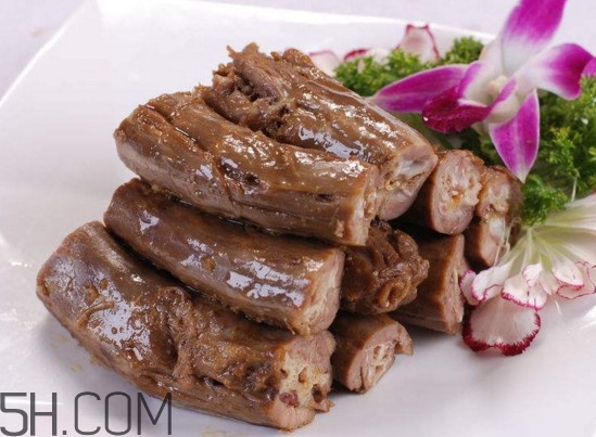 絕味鴨脖是哪里的？純味鴨脖與絕味鴨脖有什么區(qū)別