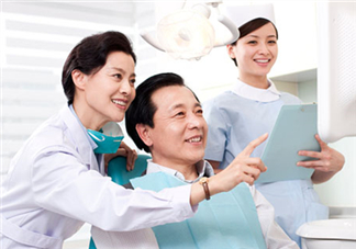 胃潰瘍會吐血嗎？胃潰瘍會疼嗎？