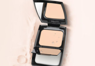 蘭蔻奇跡光采粉餅怎么樣？蘭蔻奇跡光采粉餅好用嗎？