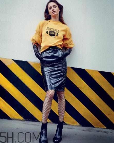 皮裙搭配什么鞋子好看？皮裙搭配鞋子圖片