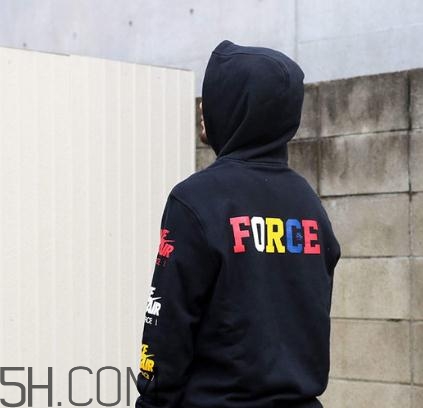 nike與atmos con聯名限定系列發(fā)售時間_在哪買？