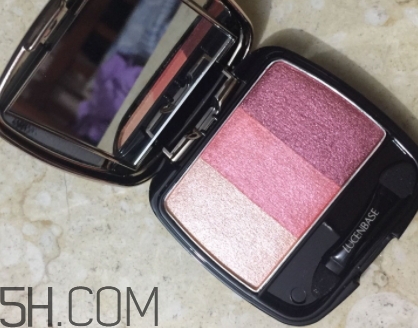 眼影可以當(dāng)眉粉嗎？眼影和眉粉有什么區(qū)別