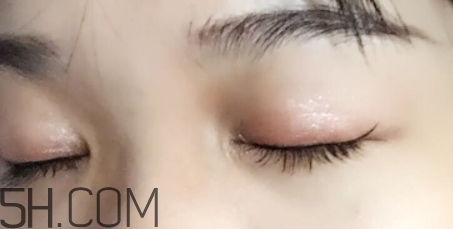 眼影可以當(dāng)眉粉嗎？眼影和眉粉有什么區(qū)別