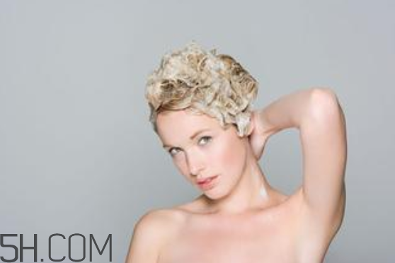 洗發(fā)水需要經(jīng)常換嗎？洗發(fā)水的挑選