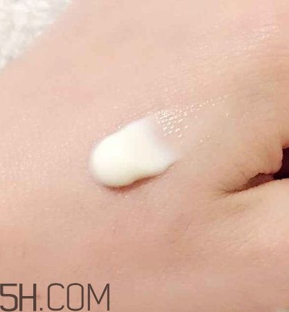 三大貴婦面霜比較_la prairie、Lamer和蘭蔻修復(fù)面霜比較