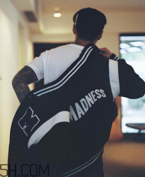 madness與gb sport聯(lián)名棒球外套發(fā)售時間_在哪買？