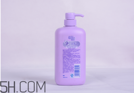 冬季適合用什么類型的洗發(fā)水？油性頭發(fā)選擇洗發(fā)水的建議