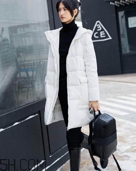 白色羽絨服可以漂白嗎？白色羽絨服可以用84嗎？