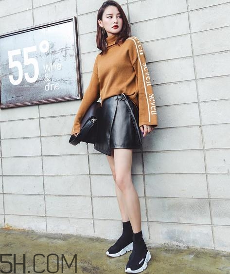 皮裙可以用掛燙機(jī)燙嗎？皮裙怎么熨燙？