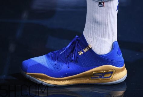 under armour curry 4 low勇士隊(duì)藍(lán)金配色會發(fā)售嗎？