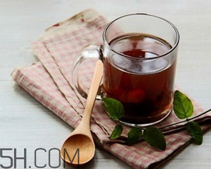 桂圓紅棗茶能豐胸嗎？桂圓紅棗茶上火嗎