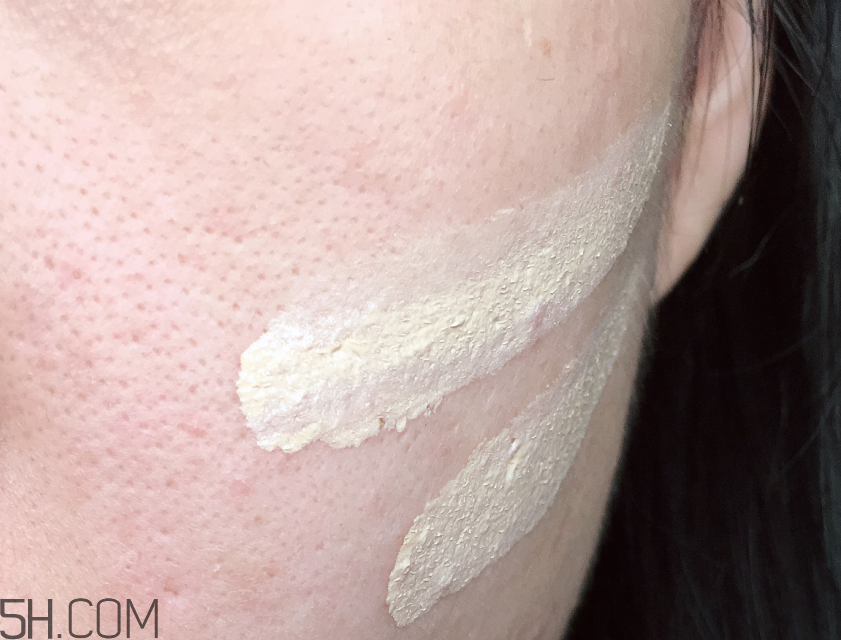 完美日記氣墊bb霜色號(hào)_完美日記氣墊bb霜試色圖 完美日記氣墊bb霜色號(hào)_完美日記氣墊bb霜試色圖