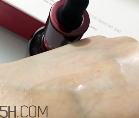 悅詩風(fēng)吟石榴系列多少錢？悅詩風(fēng)吟石榴系列專柜價格