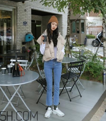 羽絨馬甲怎么搭配好看？羽絨馬甲搭配圖片