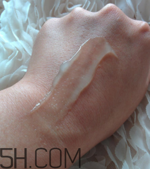 歐萊雅清潤(rùn)全日保濕凝露怎么樣_好用嗎