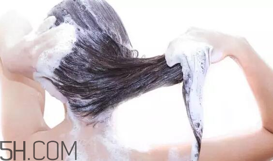 lush洗發(fā)皂怎么用？染發(fā)需要洗頭嗎？