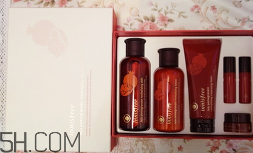 悅詩風(fēng)吟石榴系列怎么用？悅詩風(fēng)吟石榴系列使用步驟