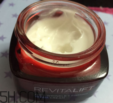 歐萊雅復(fù)顏抗皺緊致晚霜多少錢_專柜價(jià)格 歐萊雅復(fù)顏抗皺緊致晚霜多少錢_專柜價(jià)格