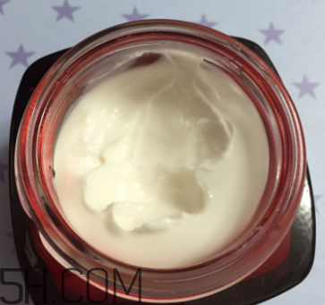 歐萊雅復(fù)顏抗皺緊致晚霜多少錢_專柜價(jià)格 歐萊雅復(fù)顏抗皺緊致晚霜多少錢_專柜價(jià)格