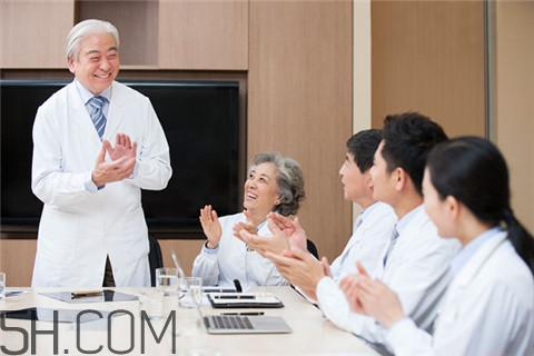 肝癌換肝有用嗎？肝癌晚期能換肝嗎？